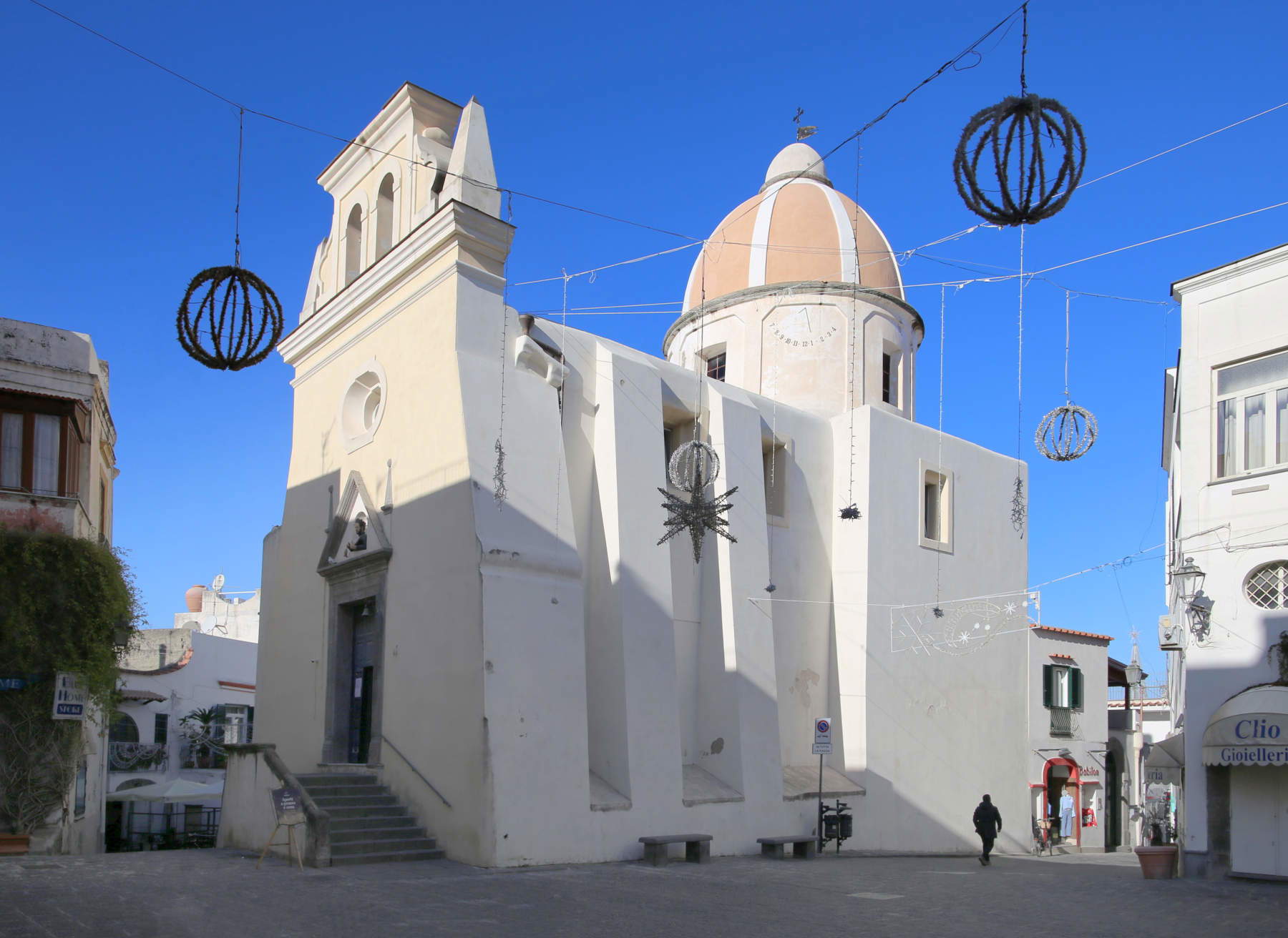 Die Kirche San Gaetano in Forio. Foto: Wikimedia Commons | Sailko – Creative Commons Attribution-Share Alike 4.0 International-Lizenz.