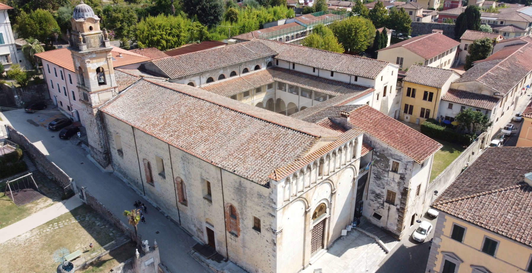 Pietrasanta: Die Clerici-Stiftung übergibt den Sant’Agostino-Komplex an die Stadt zurück