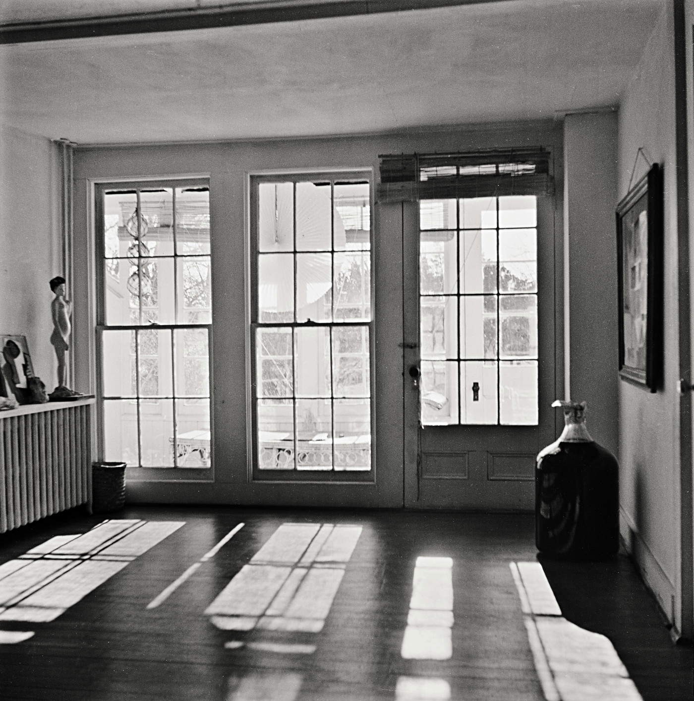 Lichtspiele im Haus von Springs, 1950er Jahre. Foto: Costantino Nivola. Mit freundlicher Genehmigung der Fondazione Nivola