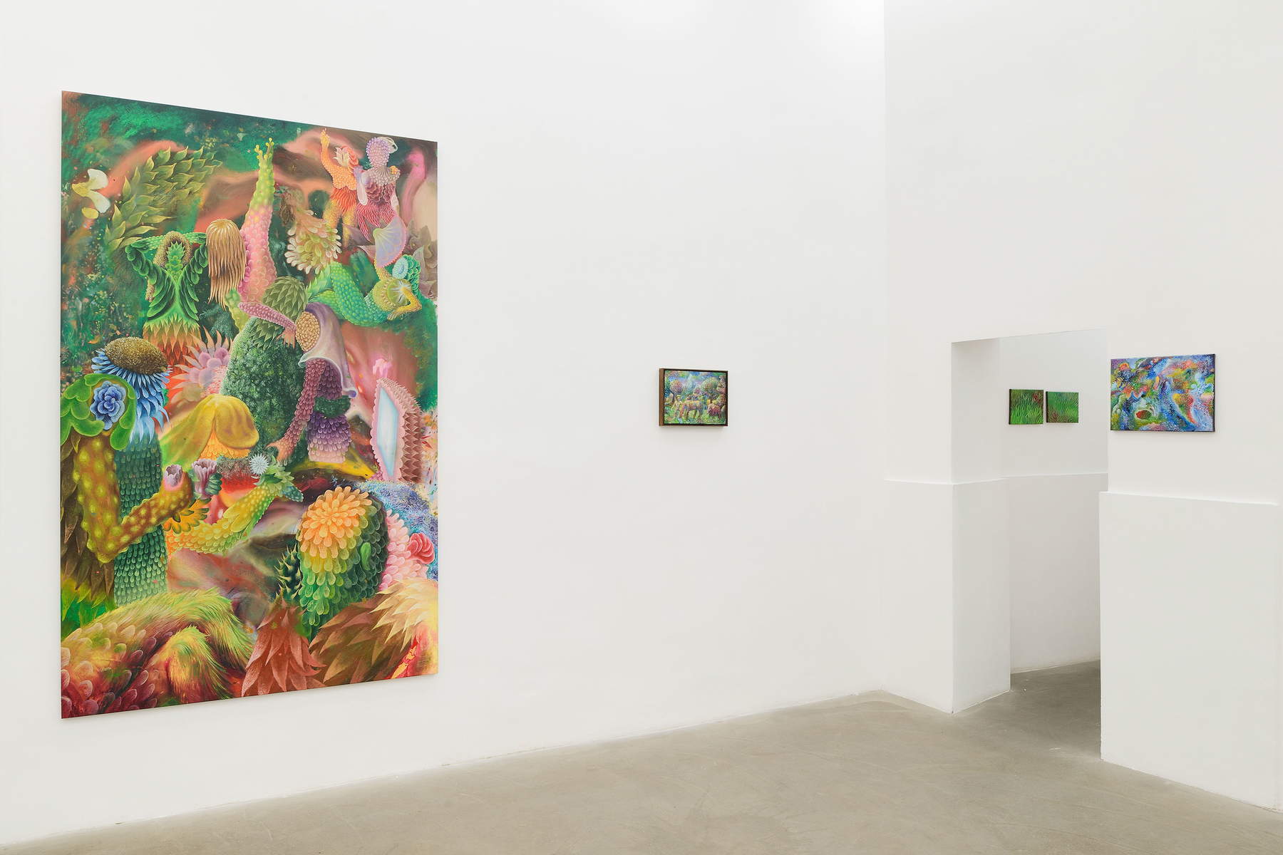 Veduta della mostra Floralia di Diego Gualandris presso la galleria ADA, Roma (2026). Su concessione di ADA, Roma. Foto: Roberto Apa