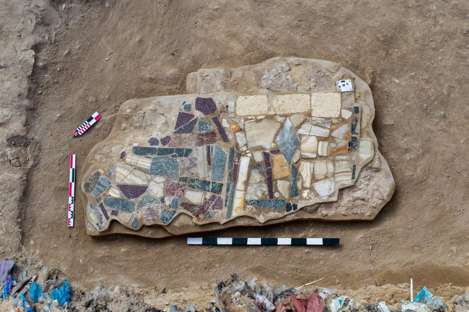 Pavimentazioni musive di differenti tipologie decorative. Foto: Ministero del Turismo e delle Antichit&agrave;