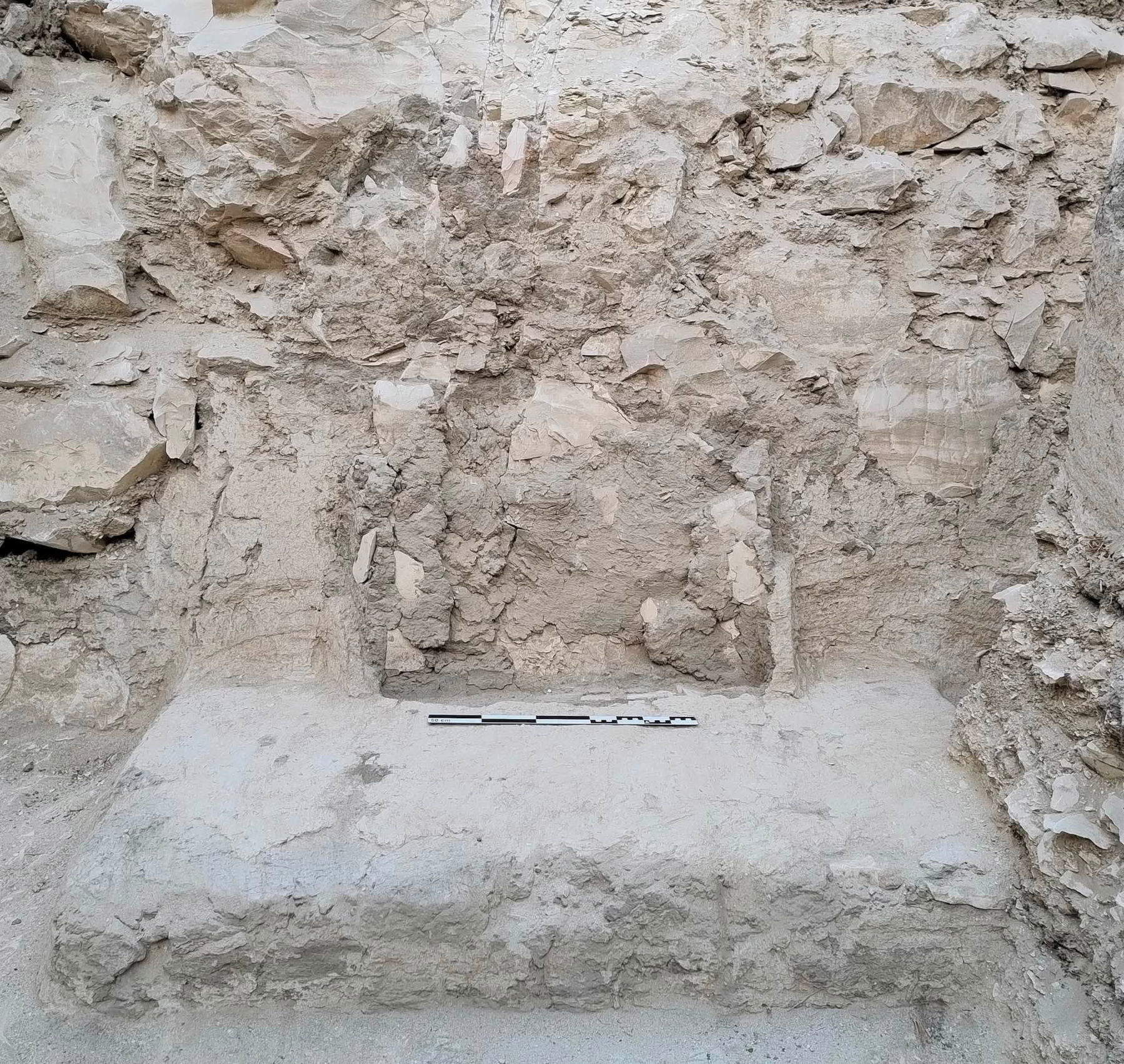 Die Ruinen des Grabes von Theben. Foto: Ministerium für Tourismus und Altertümer