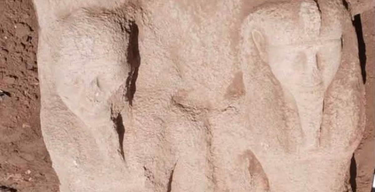 Égypte, découverte d'une statue colossale attribuée à Ramsès II dans l'est du delta du Nil