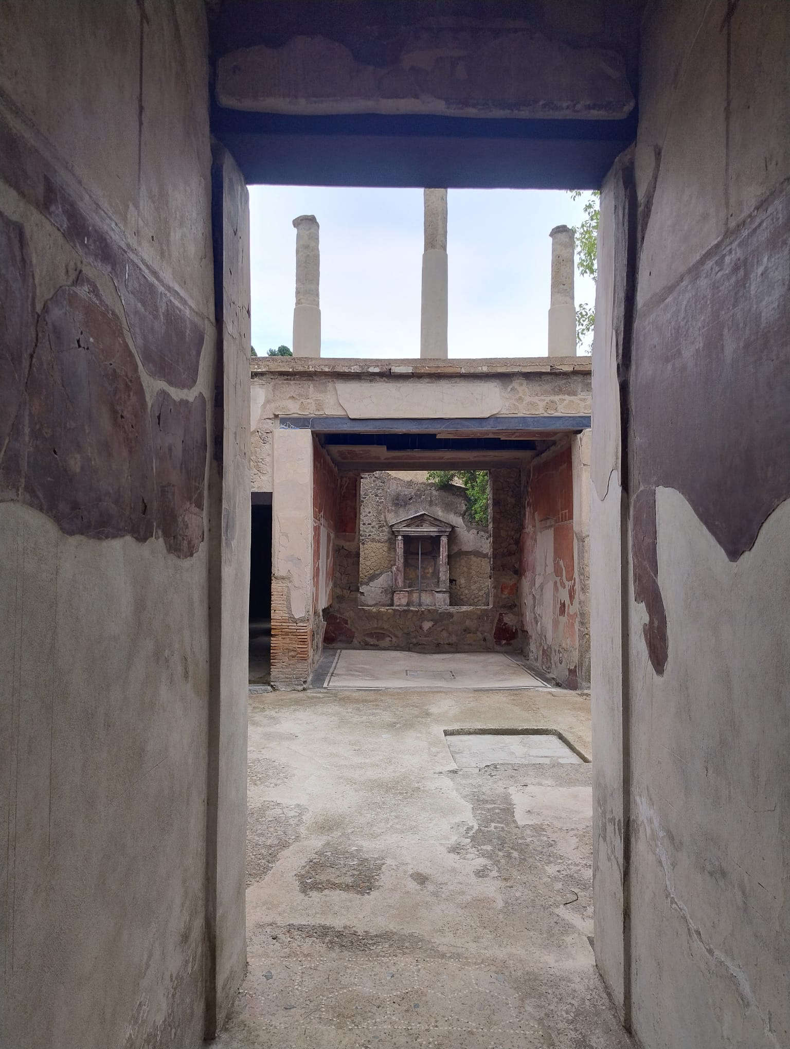 Maison aux meubles carbonisés. Photo : Parc archéologique d'Herculanum