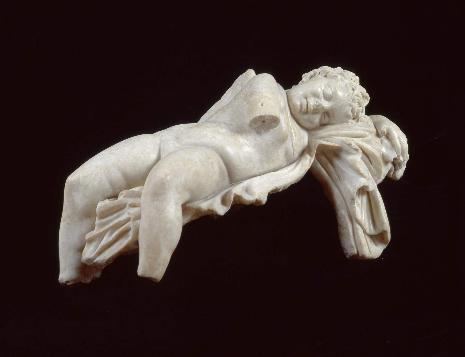 Eros dormido (mármol; siglo II d.C.; Roma, Museos Capitolinos)