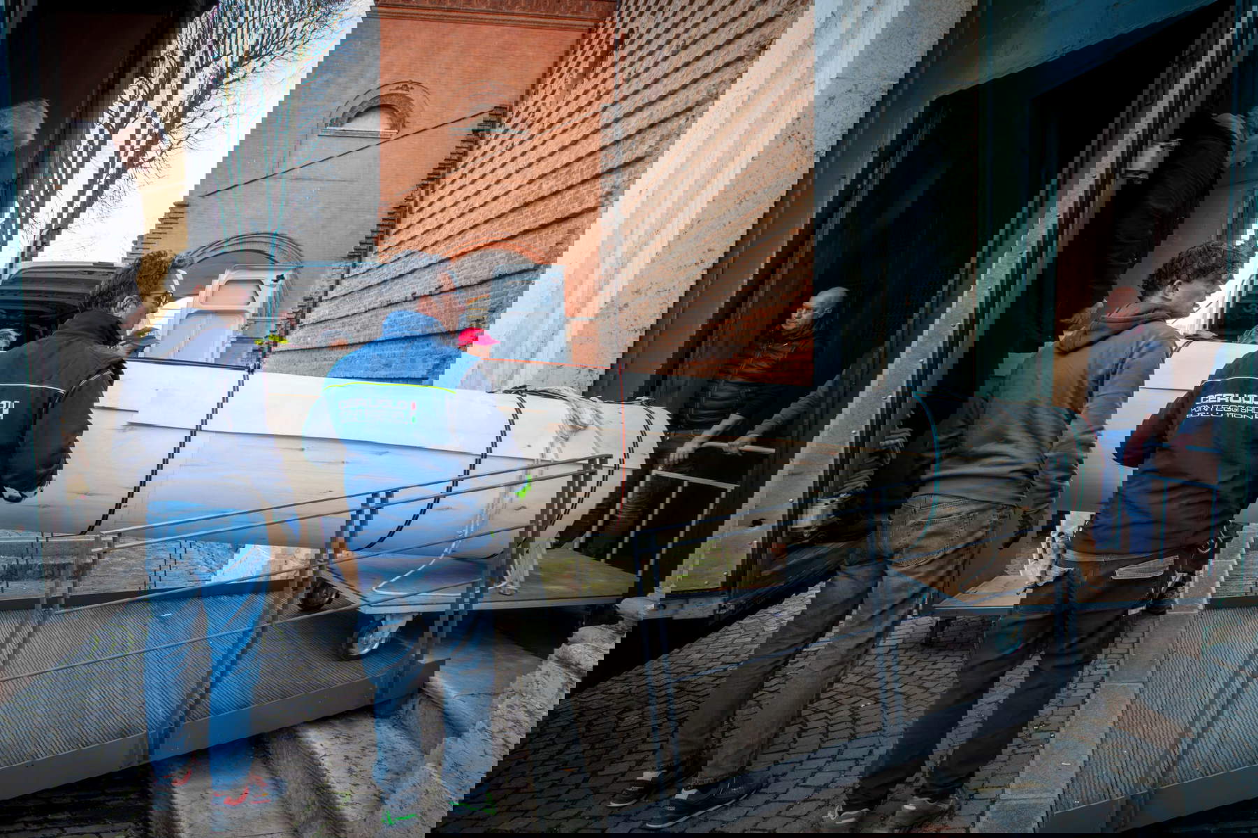 L'arrivée de l'œuvre