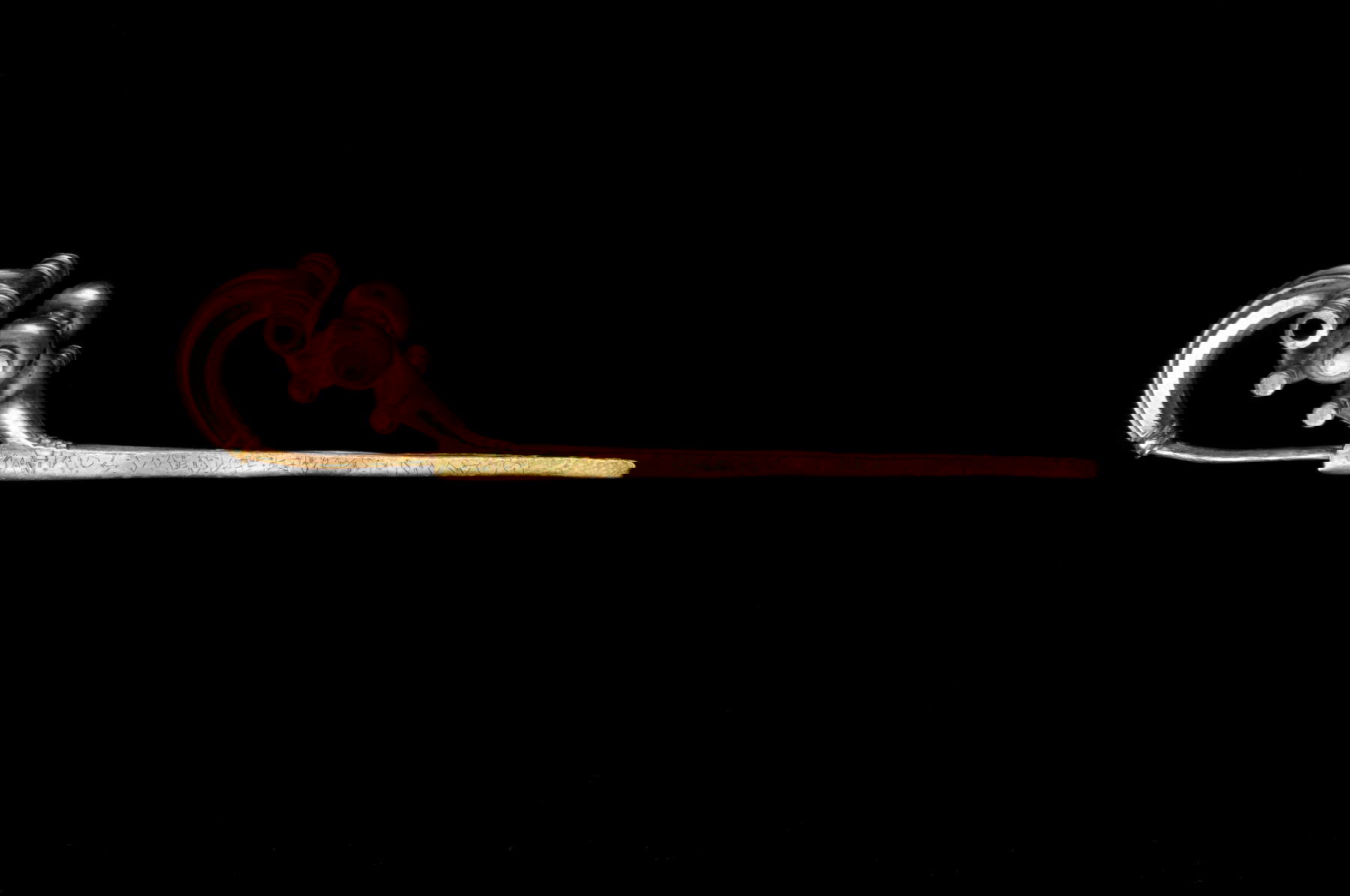 Fibula Prenestina. Foto: F. Naccari