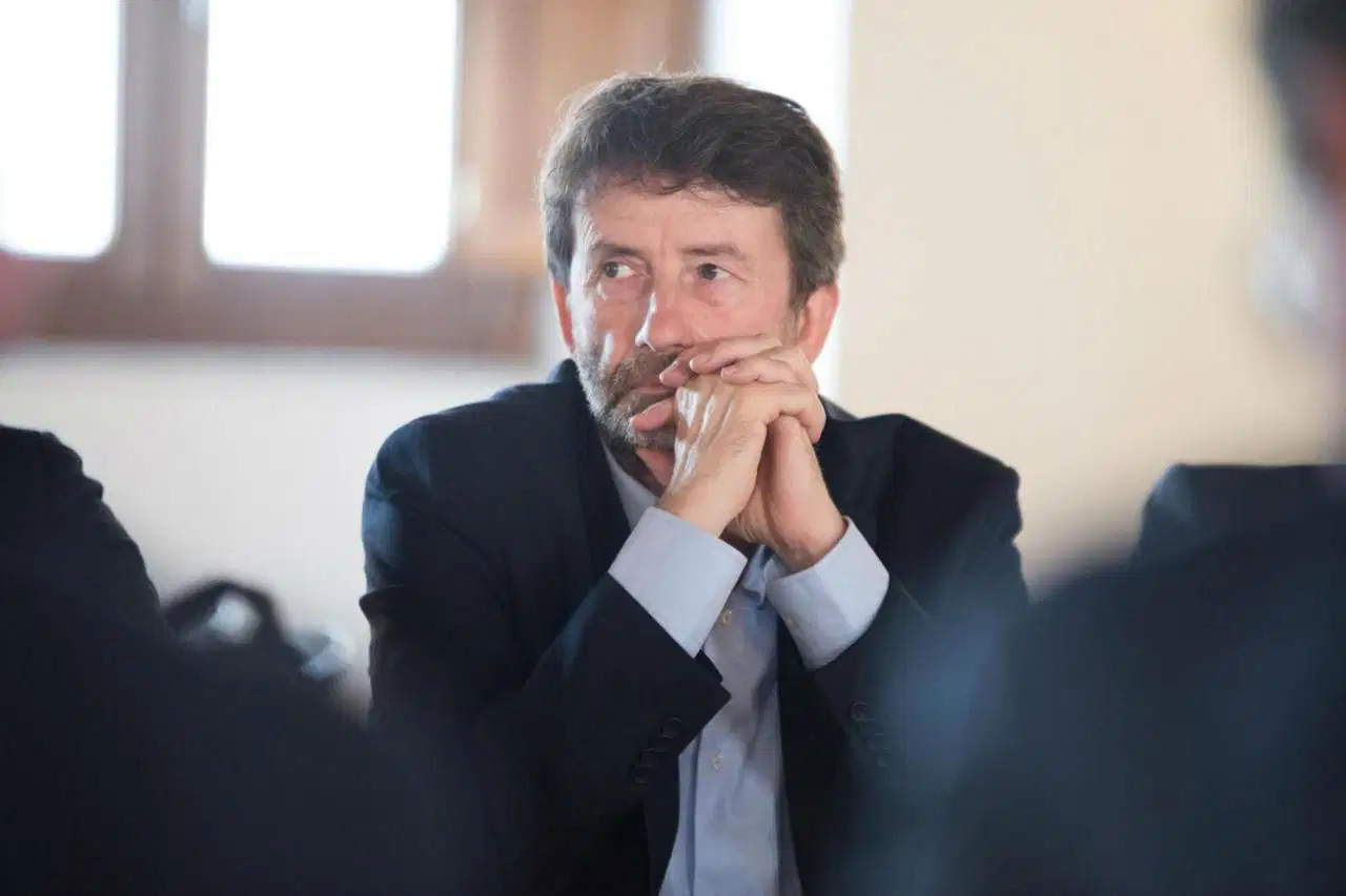 Dario Franceschini révèle : « Je suis atteint de la maladie de Parkinson »