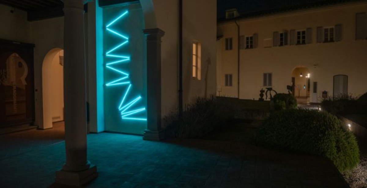 Hommage an François Morellet in Lucca: Neon und Geometrie zum hundertsten Geburtstag in der Fondazione Ragghianti