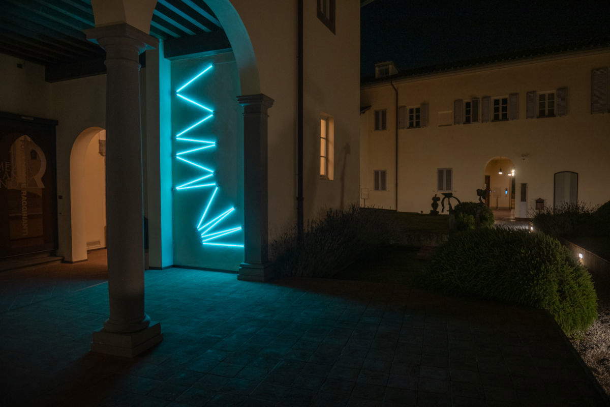 Fran&ccedil;ois Morellet &ndash; &pi; piquant neonly &ndash; 1=6&deg;. &copy; Foto: Alcide