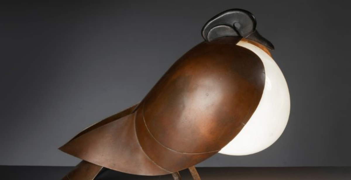 Florenz, Lalannes Taubenlampe wird bei Pandolfini versteigert