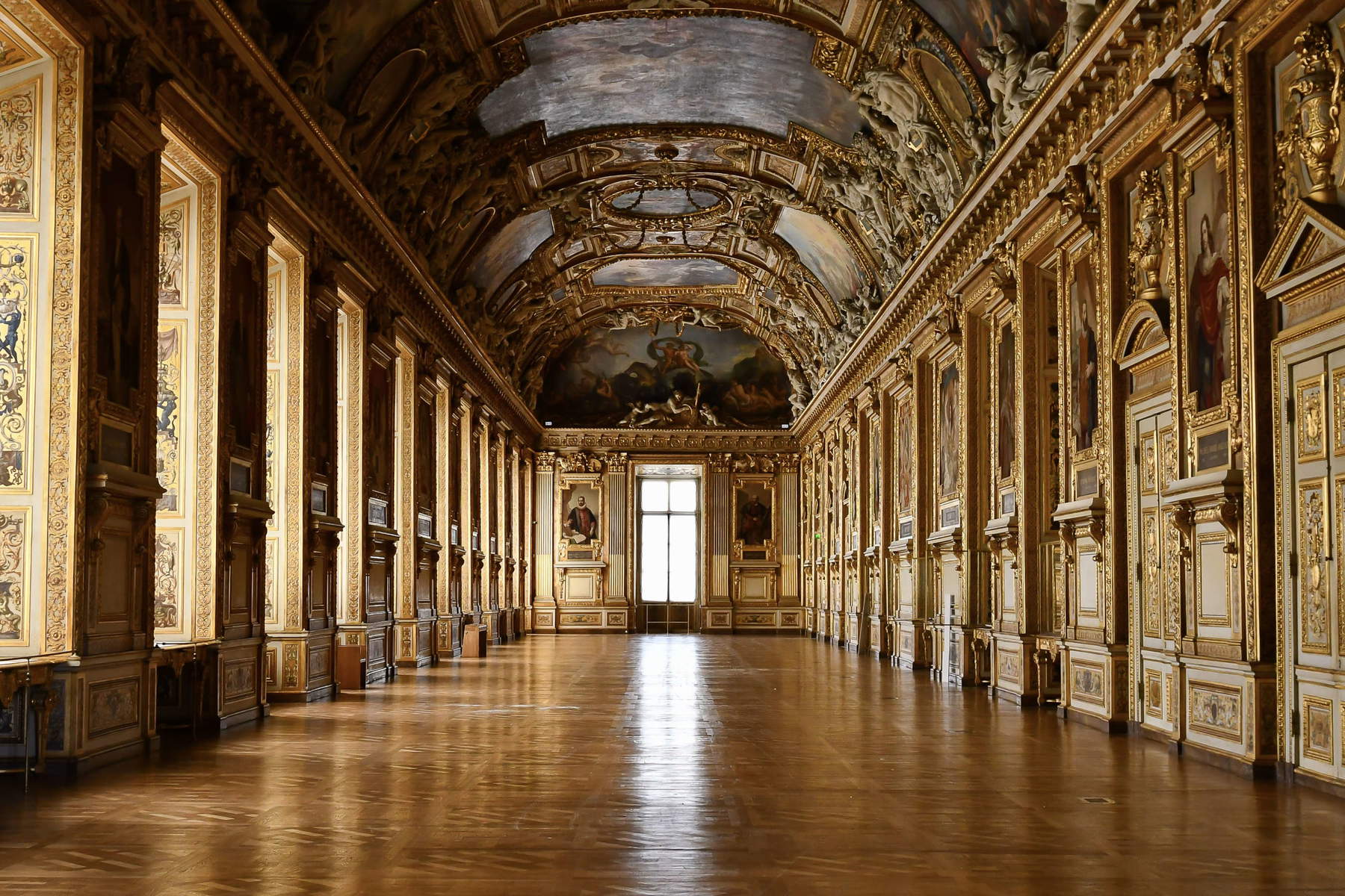 Louvre, Galería de Apolo. Foto: Nicolas Bousser