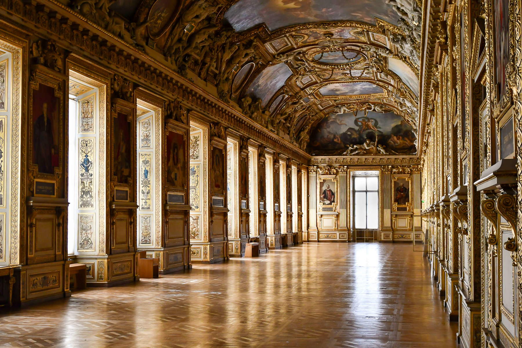 Louvre, Galería de Apolo. Foto: Nicolas Bousser