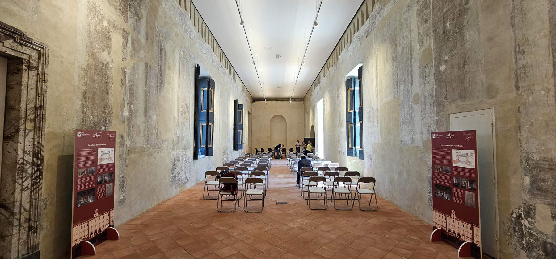 Galleria del piano nobile, Reggia di Portici