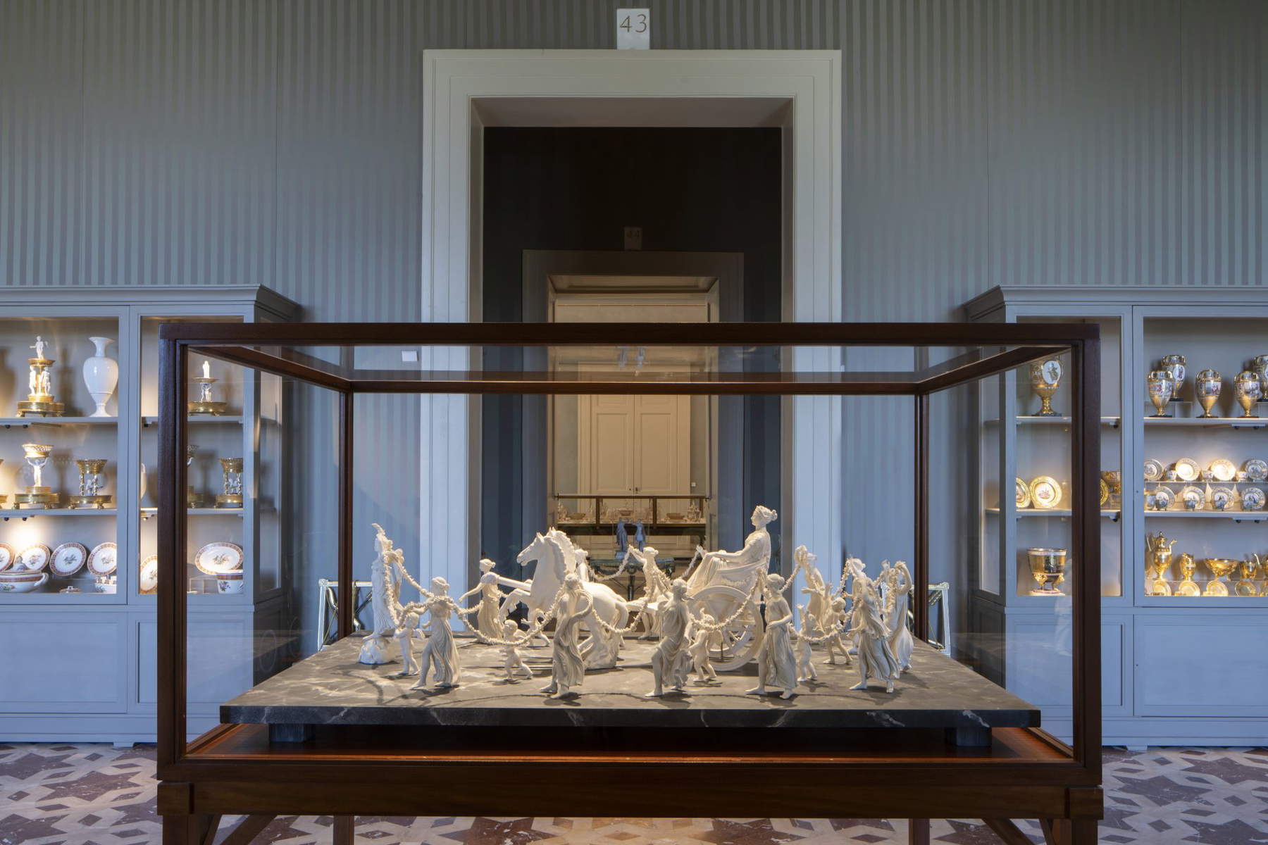 Porcelain Gallery, Chariot of Venus from the Poulard-Prad manufactory in the Murat Room. Photo: Museum and Real Bosco di Capodimonte