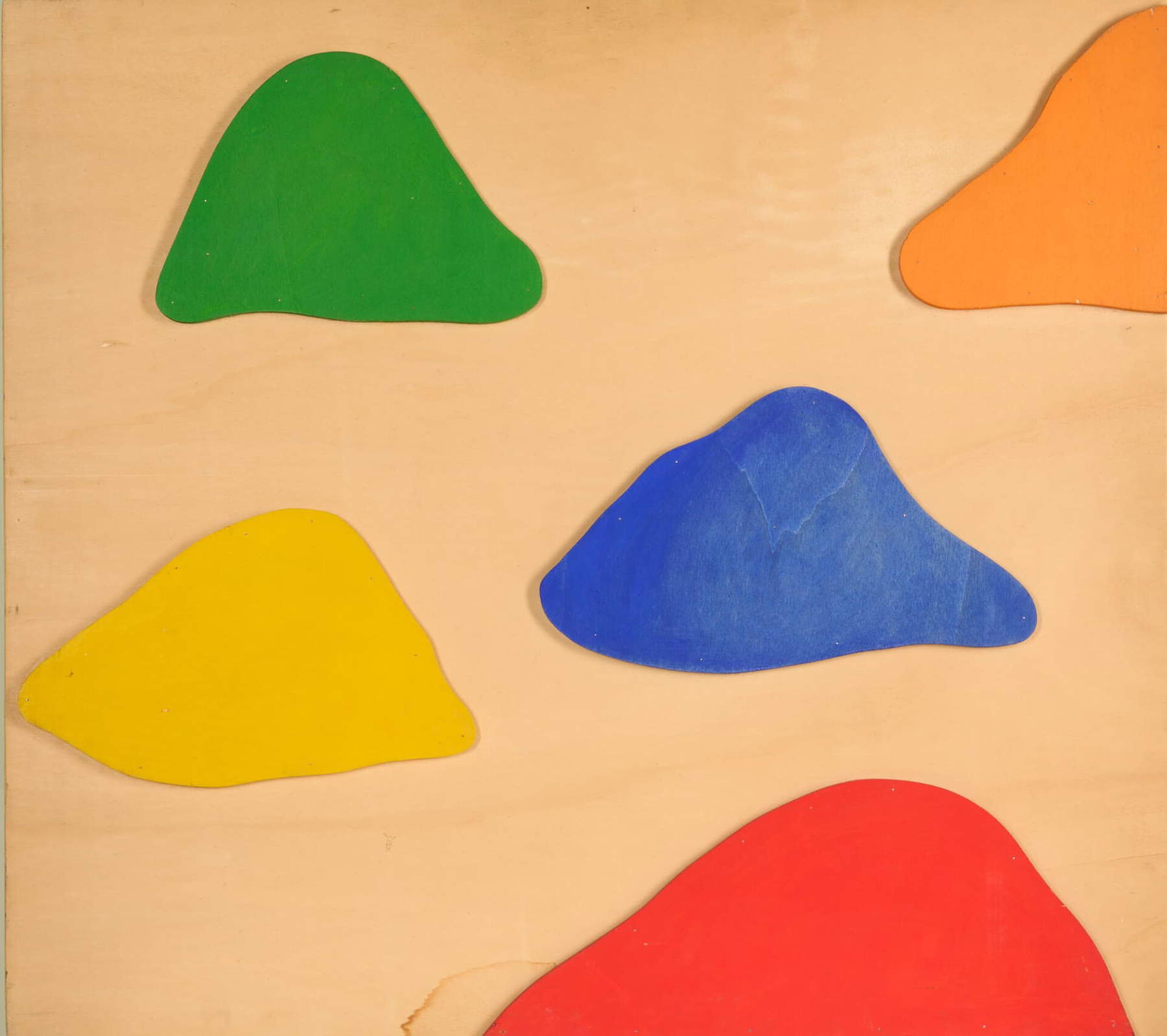 Gianni Ruffi, « Monti di colore » (1974 ; acryliques sur bois ; Prato, collection de la Fondation Caript, don de Carlo Palli)