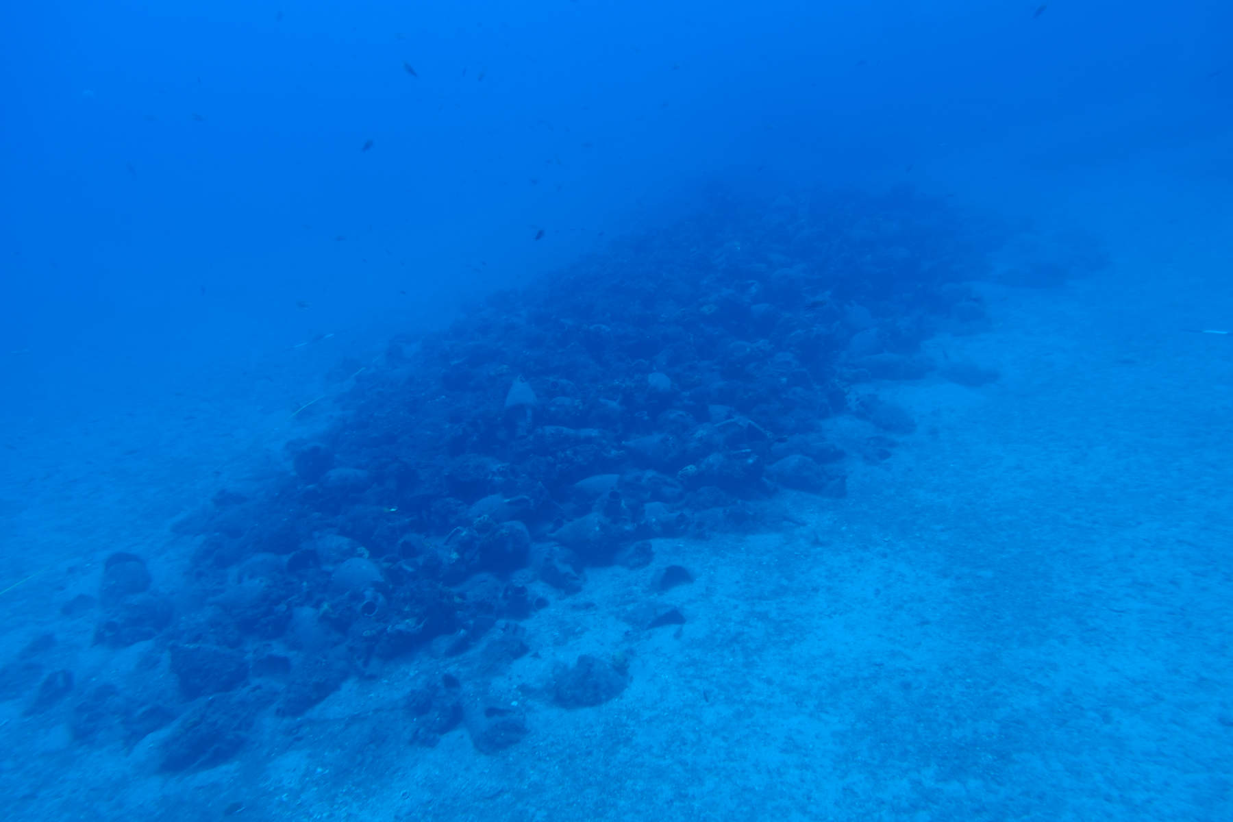 Trade amphorae discovered in the waters off the Greek island of Andros. Photo: &copy; Greek Ministry of Culture