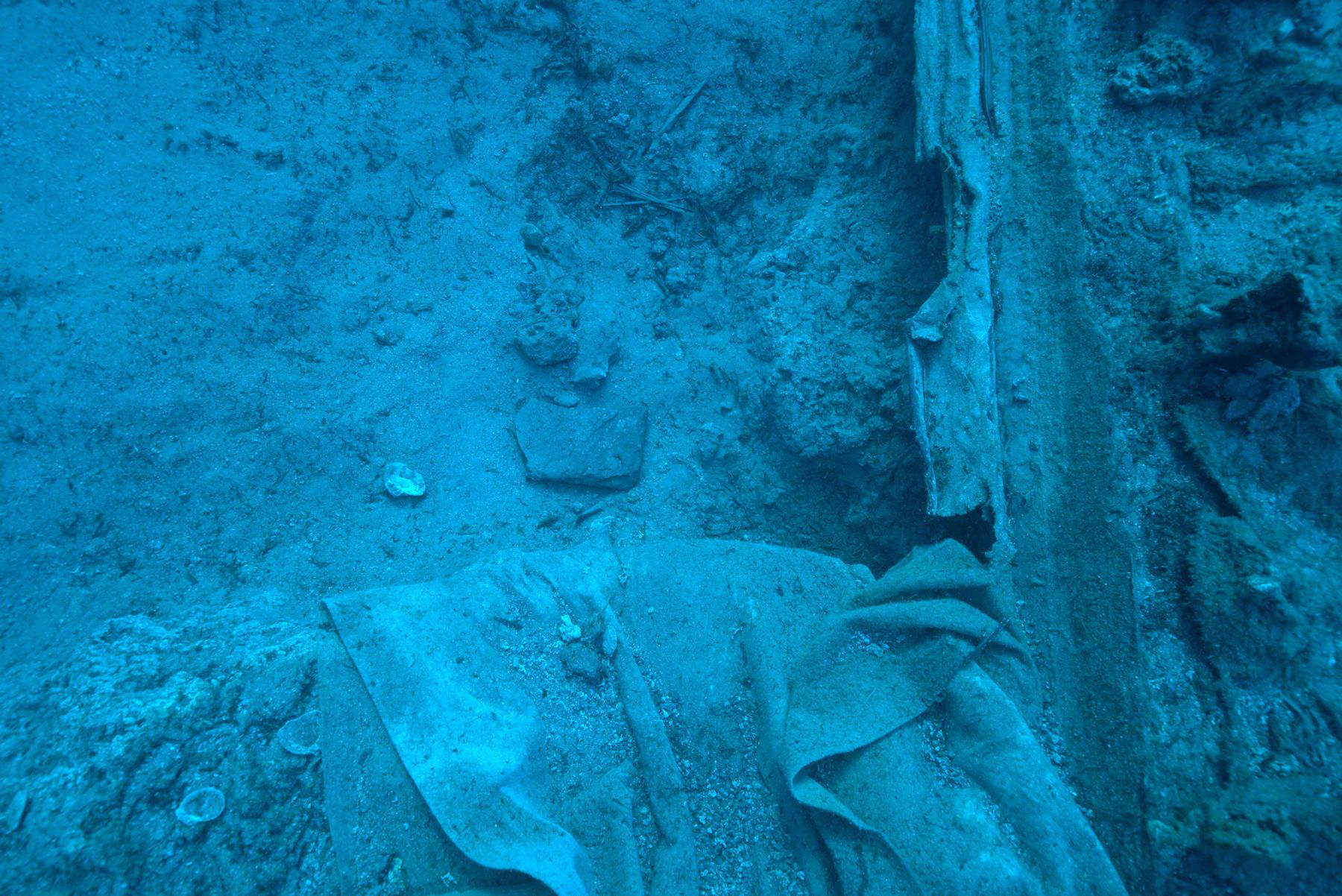 The terracotta slab, probably a hearth. Photo: © Ministry of Culture. Copyright: Vas. Tsiairis and Nikos Stournaras