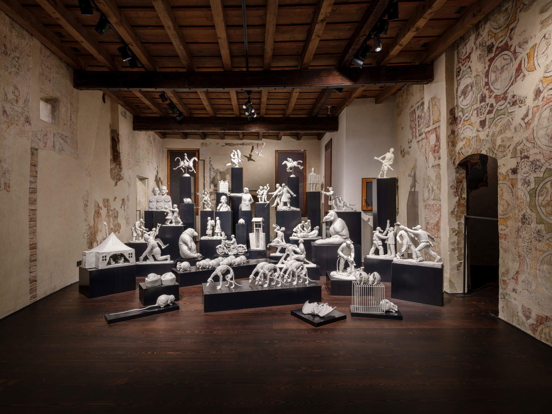 Grisha Bruskin, view of the installation *L'ora X* (2012). Photo: Andrea Avezz&ugrave;