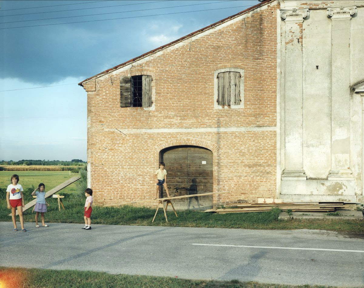 Guido Guidi,&nbsp;Piazzola sul Brenta, frazione di Presina, Chiesa di Santa Colomba, 1985.