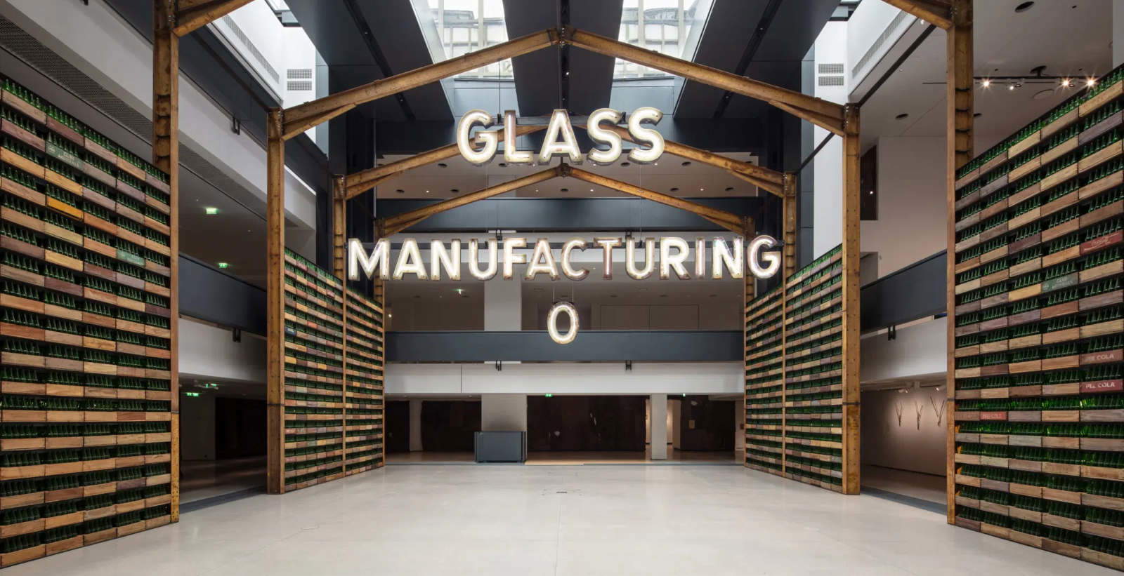 Eine verlassene Fabrik in Ghana wird in der Fondation Cartier in Paris zu einem Kunstwerk