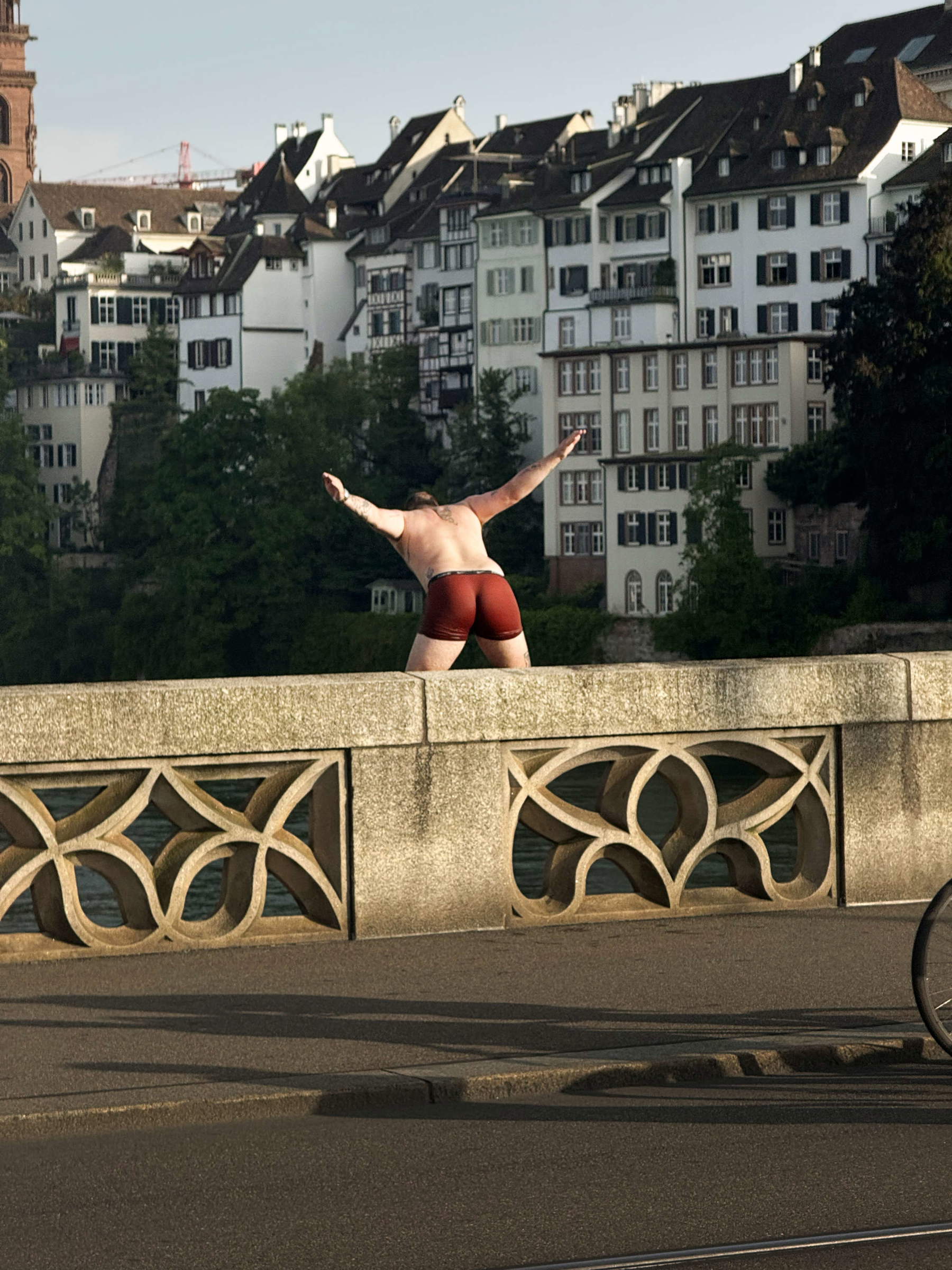 Ila B&ecirc;ka, Photons (2026)