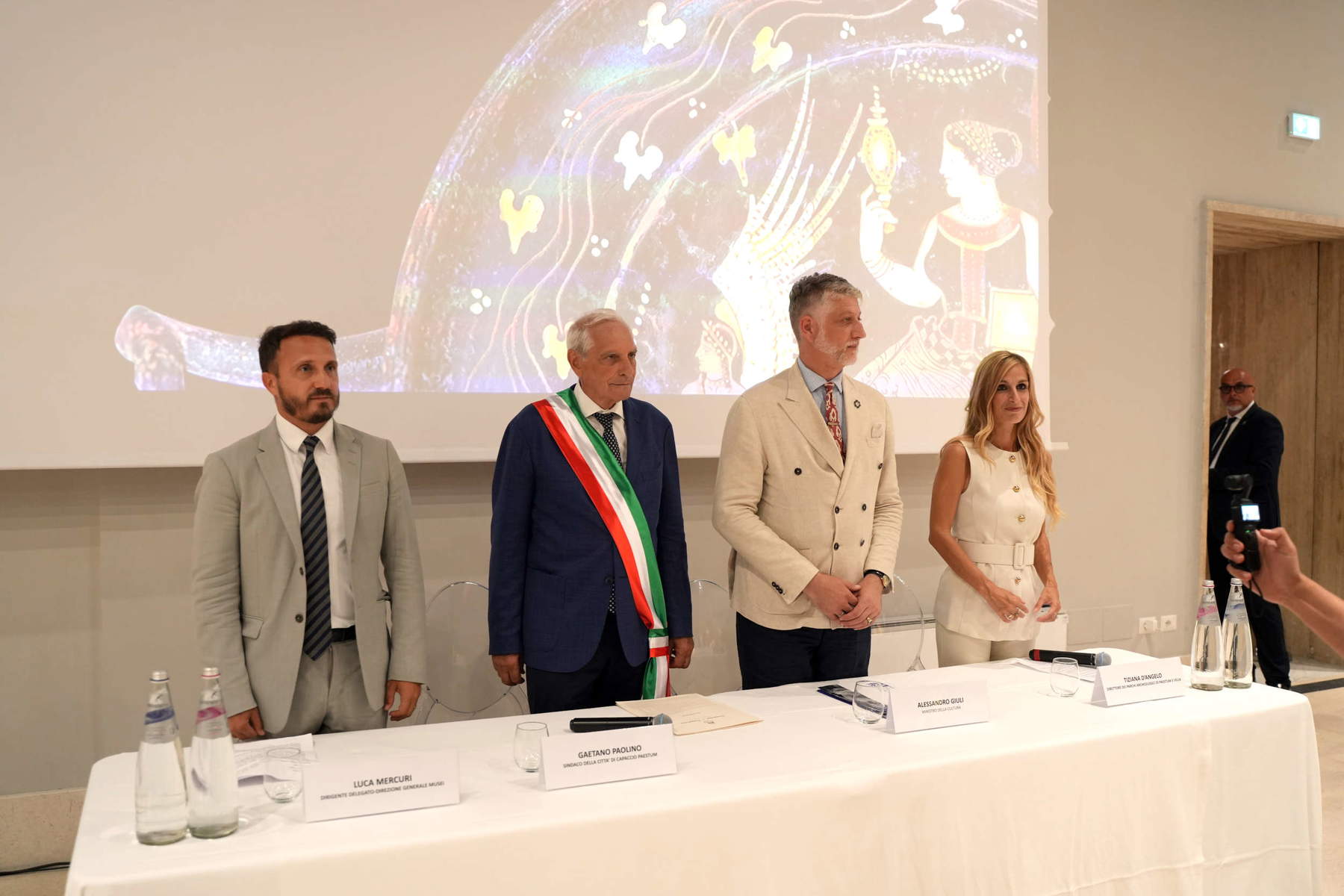 Eröffnung des Rundgangs „Paestum Fuori Le Mura“