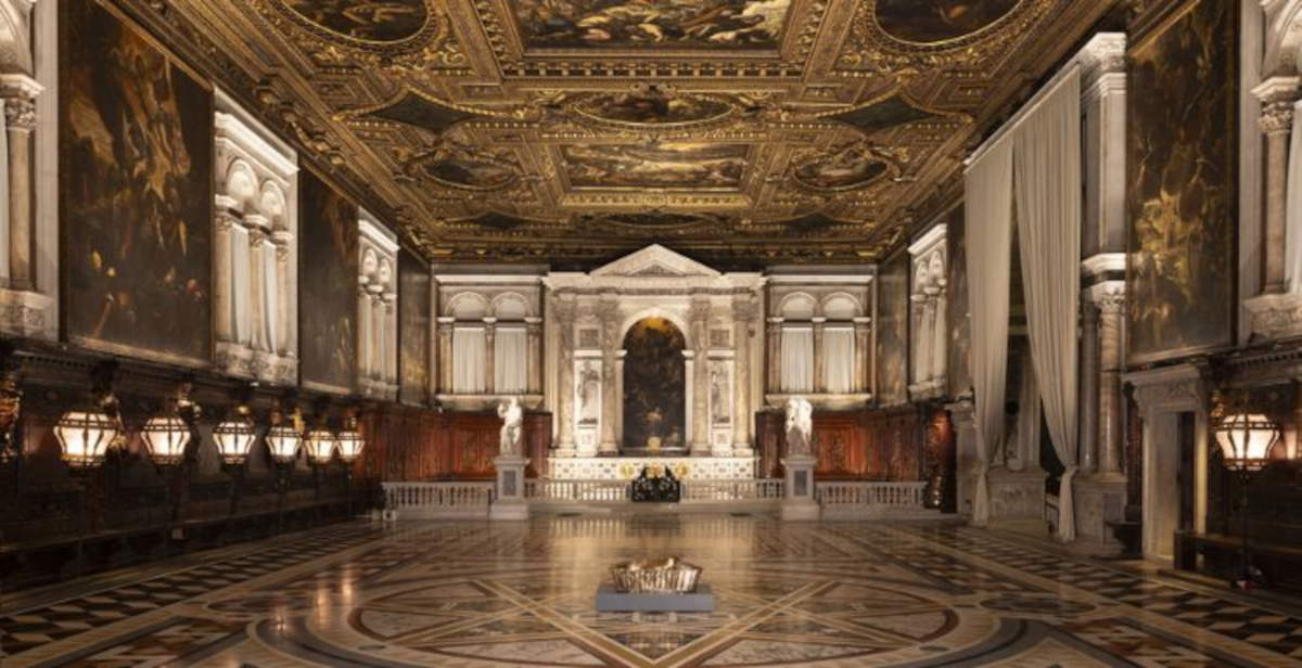 Venice, Jan Fabre dialogues with Tintoretto at the Scuola Grande di San Rocco