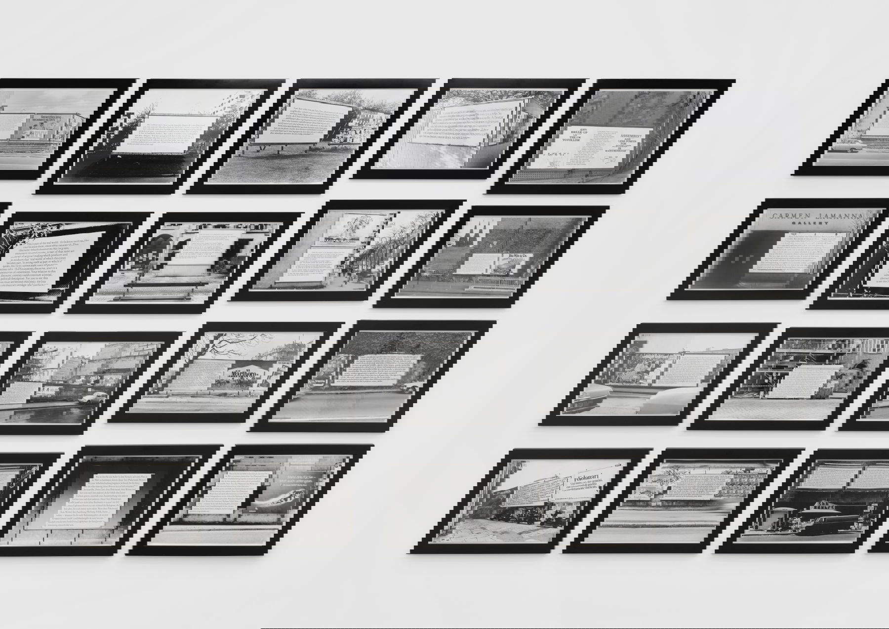 Joseph Kosuth, Text/Context (1978-1979; Veinte fotografías originales enmarcadas, dimensiones variables; Colección del artista) Cortesía del artista y Spr&uuml;th Magers Foto: Ben Westoby