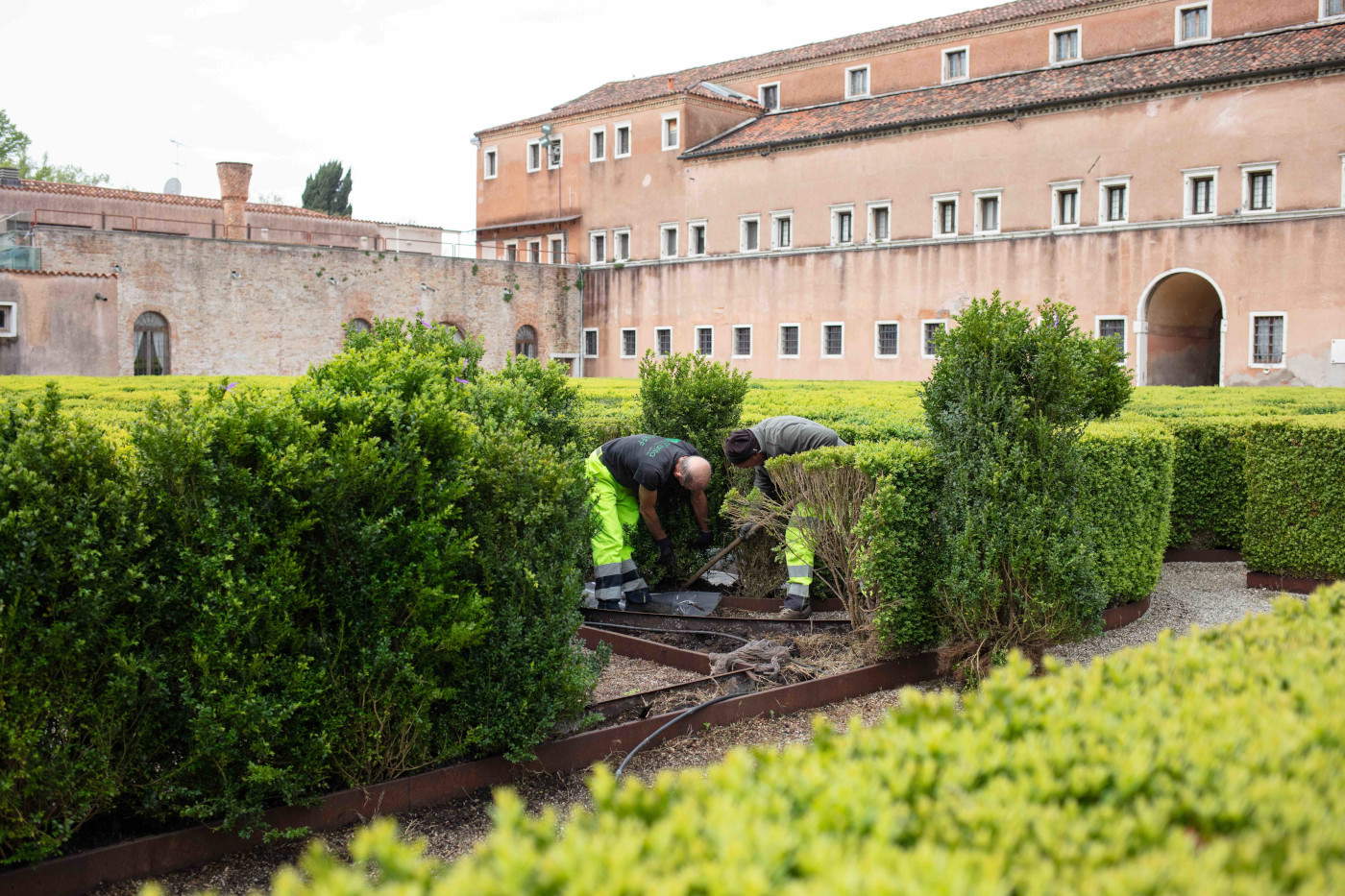 The Borges Labyrinth during restoration. Photo: Siria Toccafondi. Courtesy of the Giorgio Cini Foundation