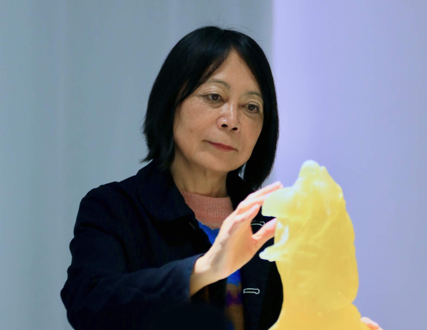 Leiko Ikemura. Photo : Xin Tahara, Tokyo Art Beat