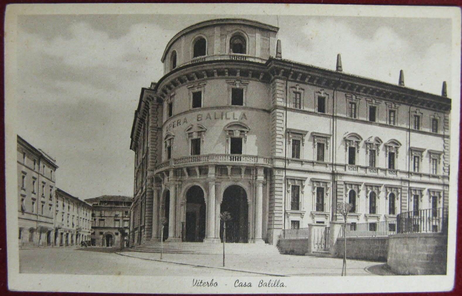 Historical photographs of the current Mariano Buratti Classical and Linguistic High School