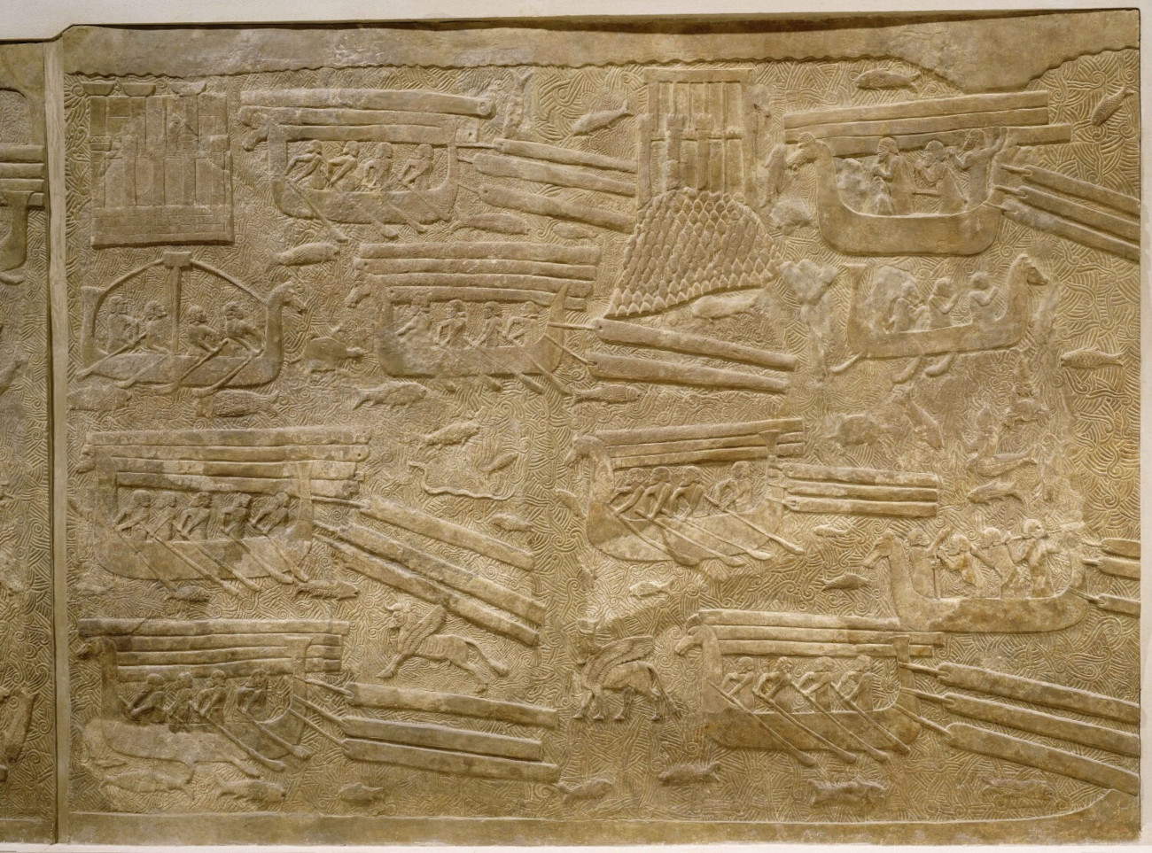 Relief mit der Marineexpedition der Armee von König Sargon II (Khorsabad, Palast von Sargon II; Abteilung für Orientalische Altertümer, Mus&eacute;e du Louvre) &copy; 1995 GrandPalaisRmn, Mus&eacute;e du Louvre. Foto: Herv&eacute; Lewandowski