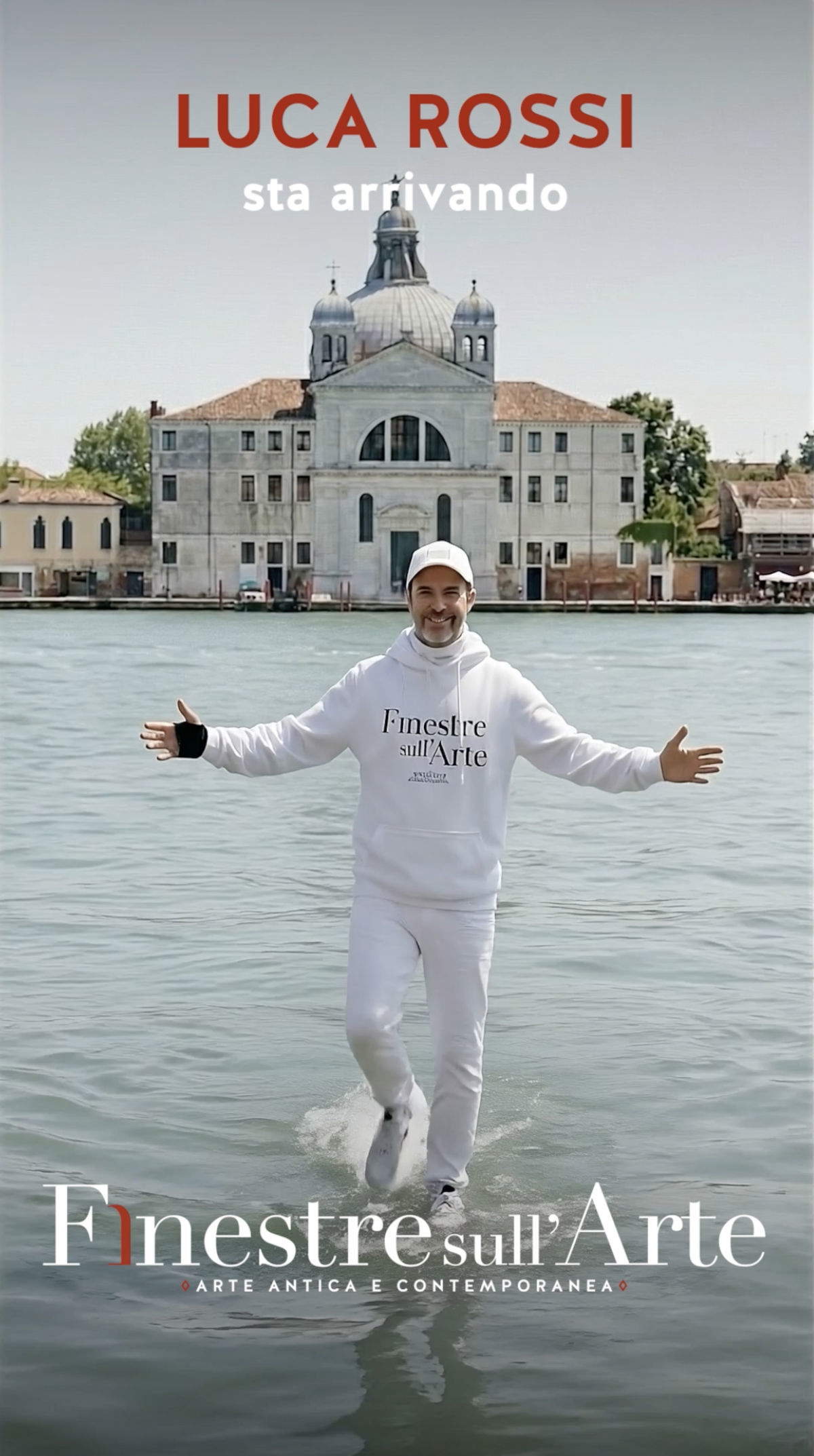 Luca Rossi cammina sulle acque, un frame del video diffuso