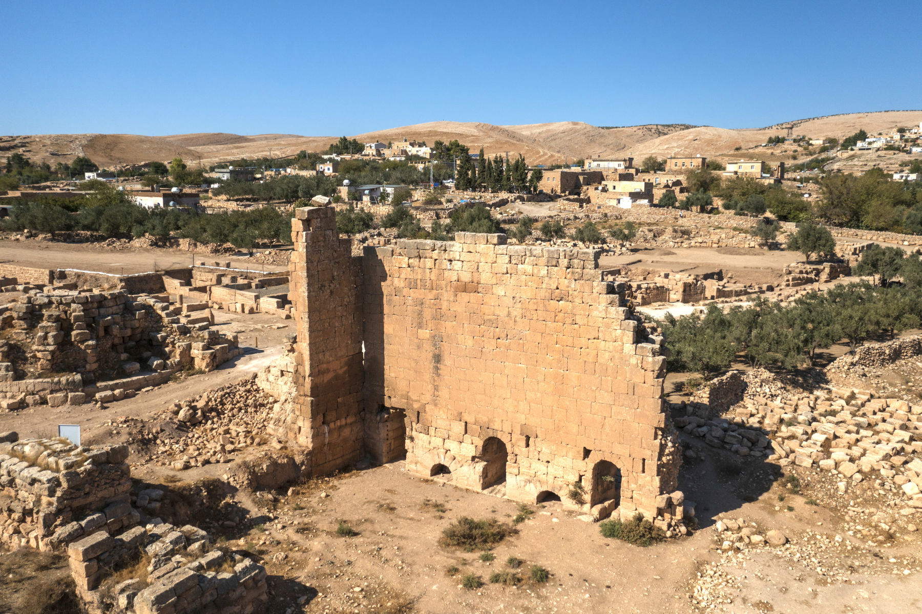 The ruins of the ancient city of Dara