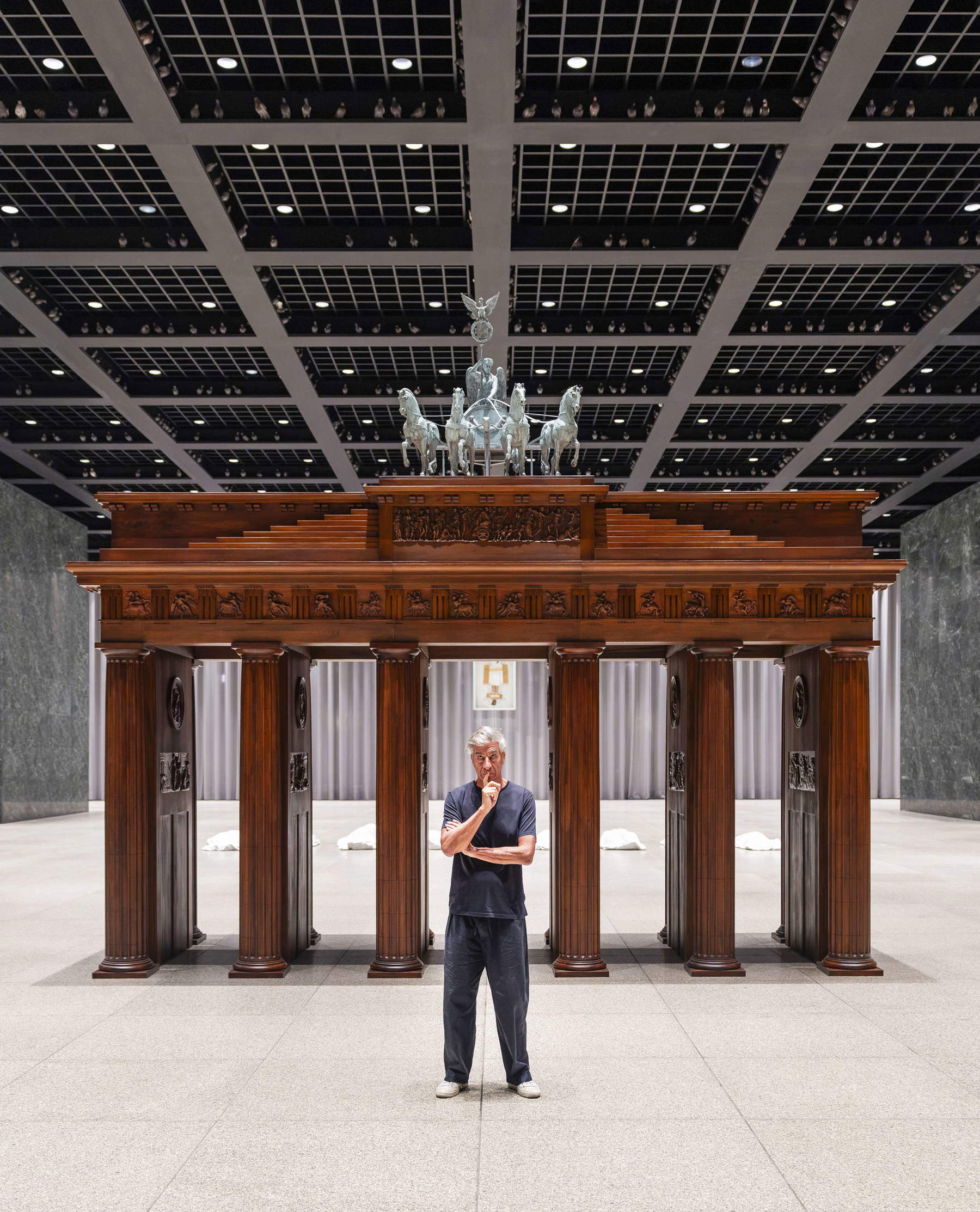 Maurizio Cattelan, NIGHT, installations. Photo: David von Becker &copy; Neue Nationalgalerie &ndash; Stiftung Preu&szlig;ischer Kulturbesitz