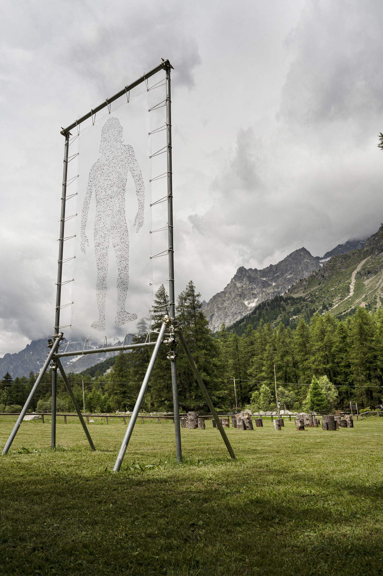 Michelangelo Pistoletto - Self-Portrait of Stars &copy; DanielaPellegriniFoto. Courmayeur, Val Ferret - Les Maison de Judith