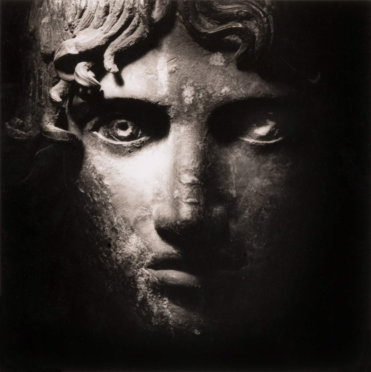 Mimmo Jodice, Roman Bronze, National Archaeological Museum of Naples, 1993 &copy; Mimmo Jodice Studio