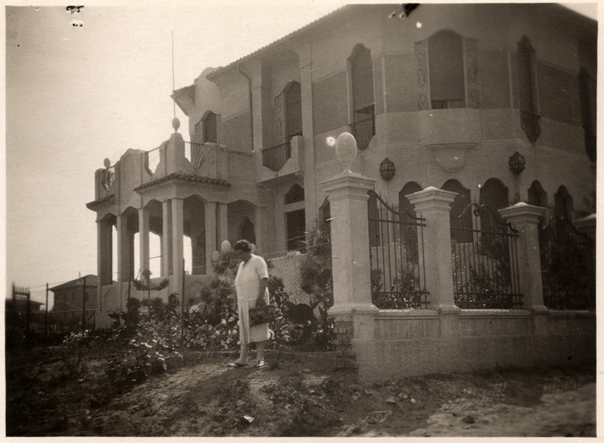 Mirko Vucetich - Photos of the Villa degli Americani in Riccione