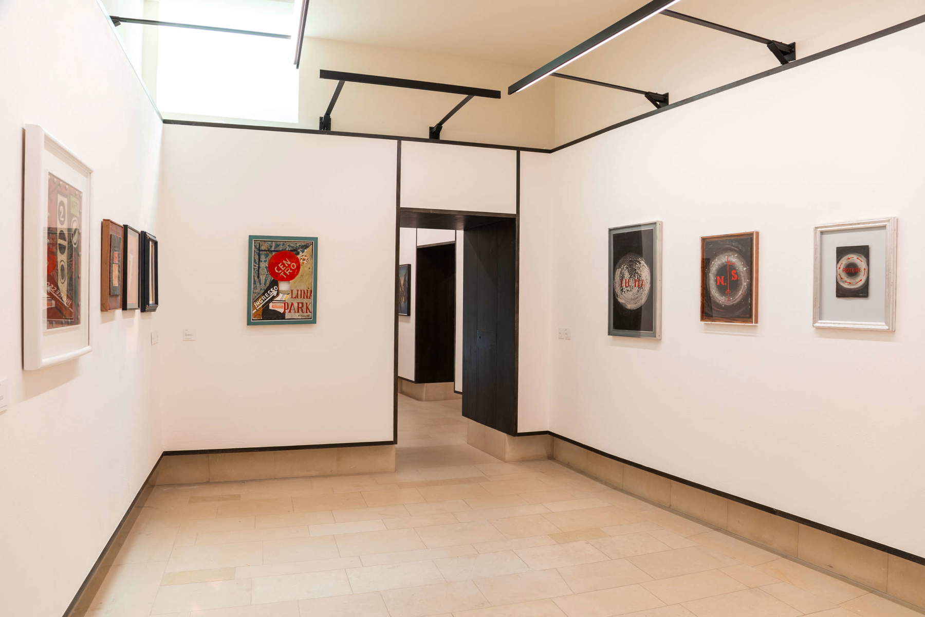 Aufbau der Ausstellung. Foto: COMMED IA