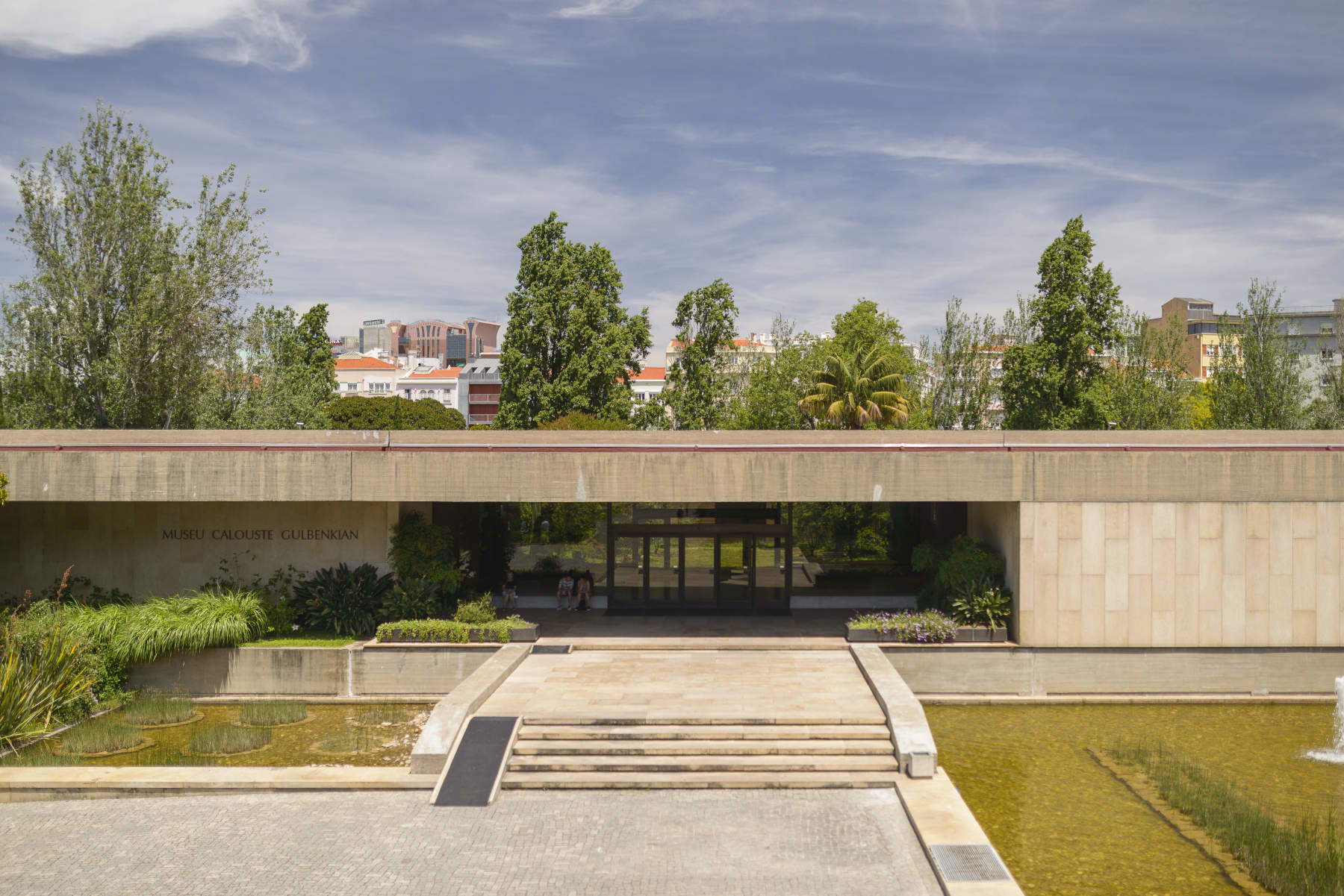 Le musée Calouste Gulbenkian. Photo du bâtiment, crédits : Musée Calouste Gulbenkian &copy;Ricardo Oliveira Alves