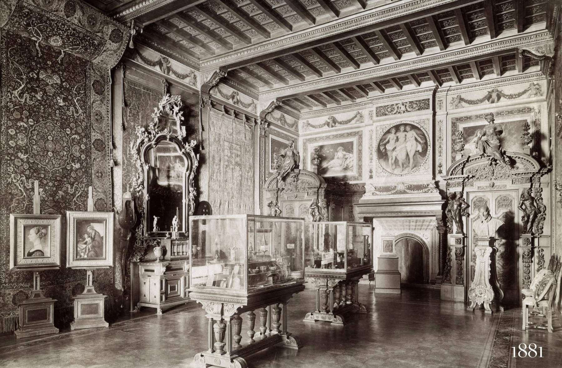 Le Salon doré en 1881