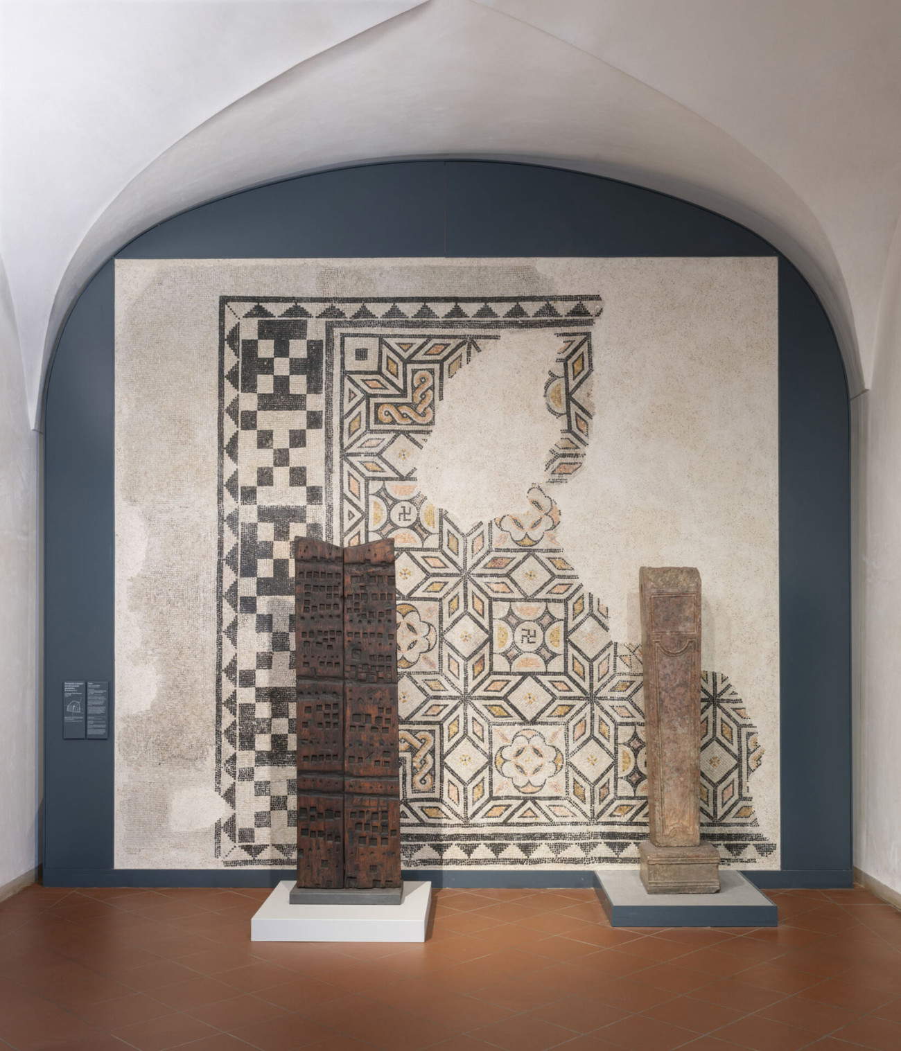 Allestimenti Franca Ghitti. Una storia di Altri Alfabeti, Brescia, Museo di Santa Giulia, 2026 &copy; Foto Ela Bialkowska, OKNO studio