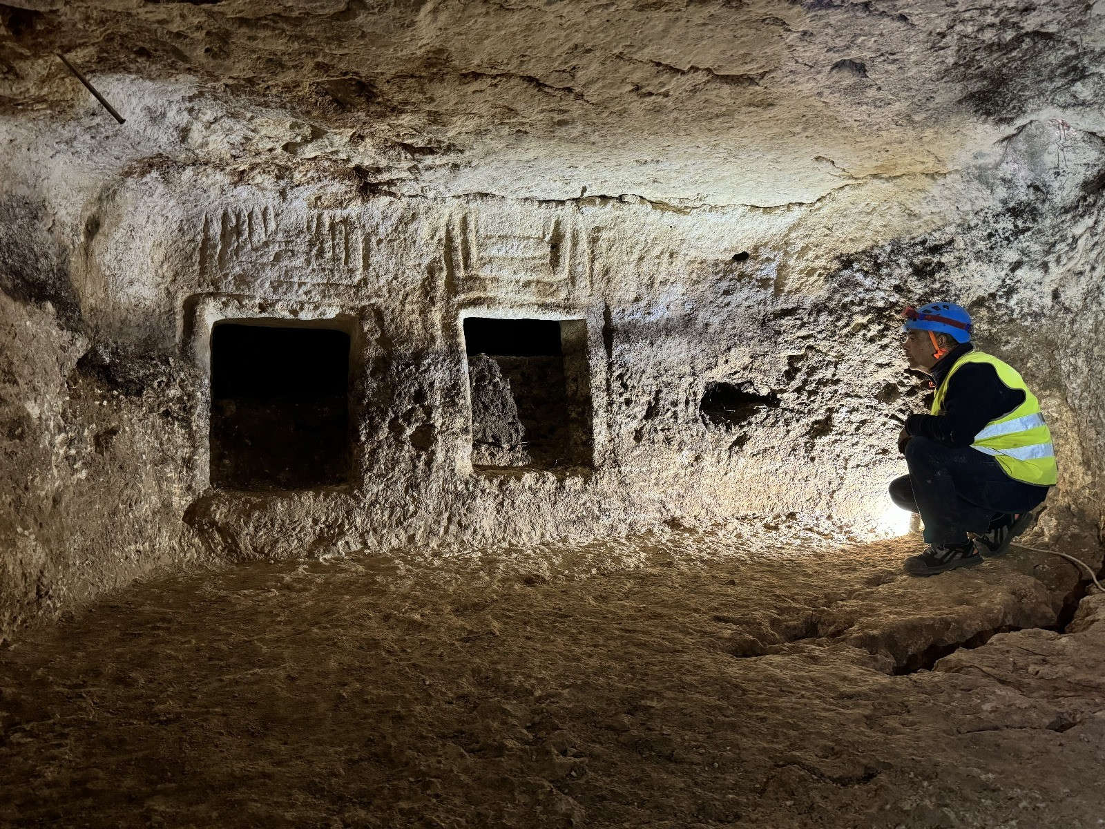 Tomb B1 or Tomb of the Decorated Hatches