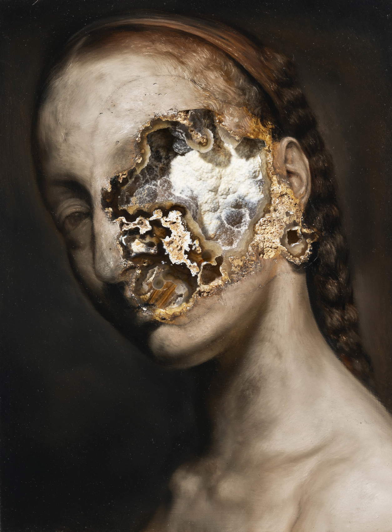 Nicola Samor&igrave;, The Staineless Pure (2024; olio su marmo rosa del Portogallo e geode di calcite, 20 x 15 cm). Foto &copy; Rolando Paolo Guerzoni