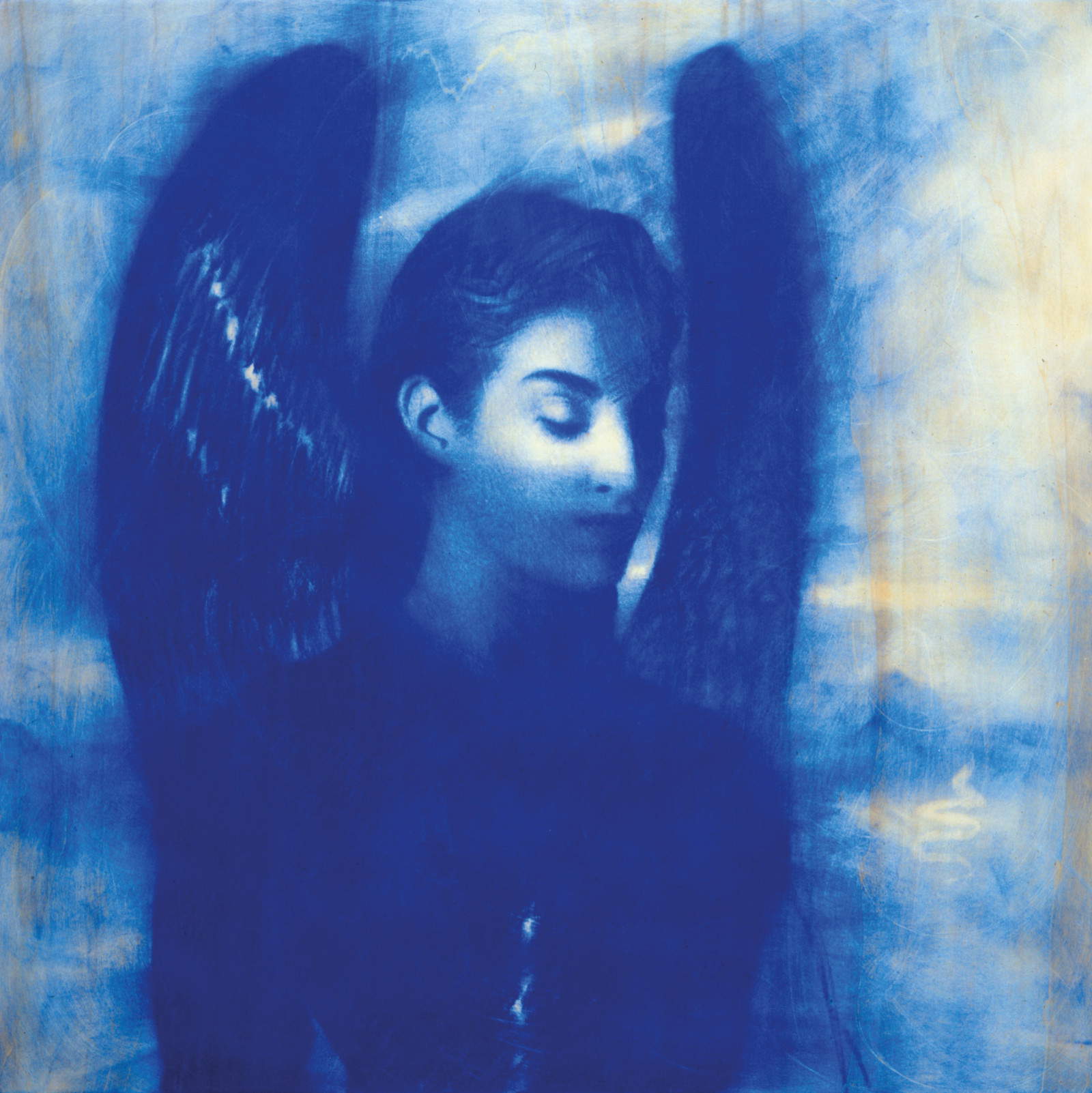 Omar Galliani, Blu oltremare (1997; pastel sobre tabla, 80x 80 x 7 cm; Bolonia, colección particular)