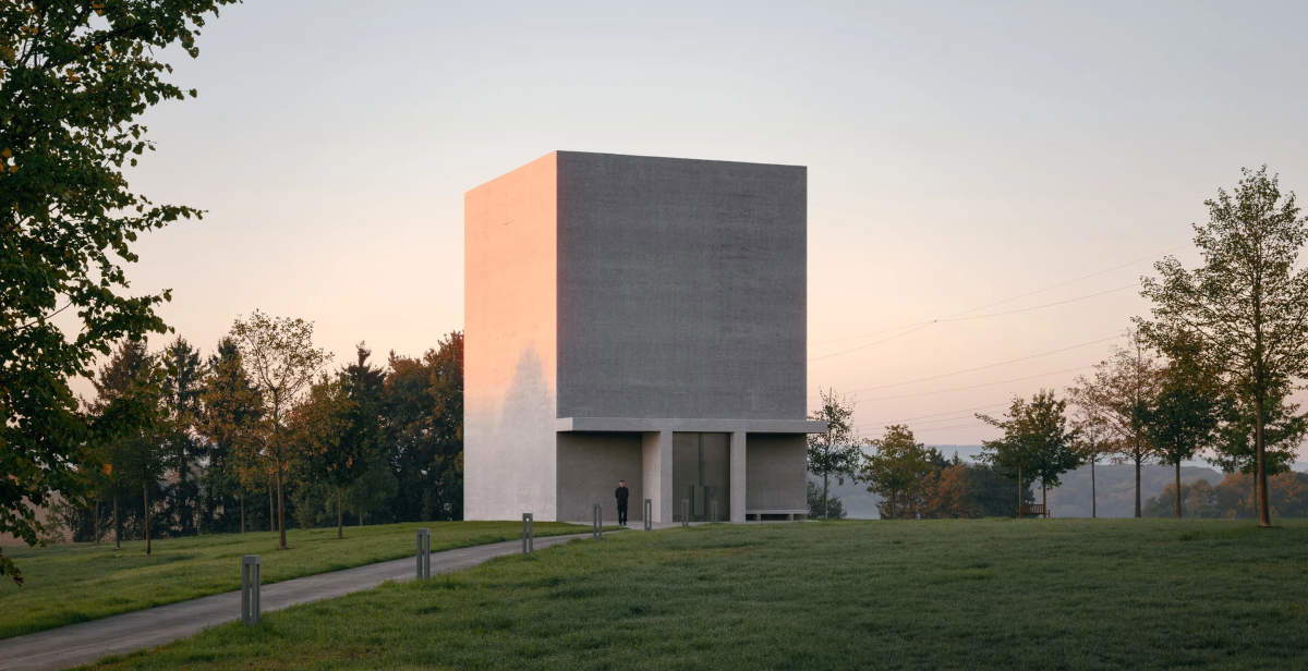 A painting by Anselm Kiefer was too large for the museum: now it has its own pavilion