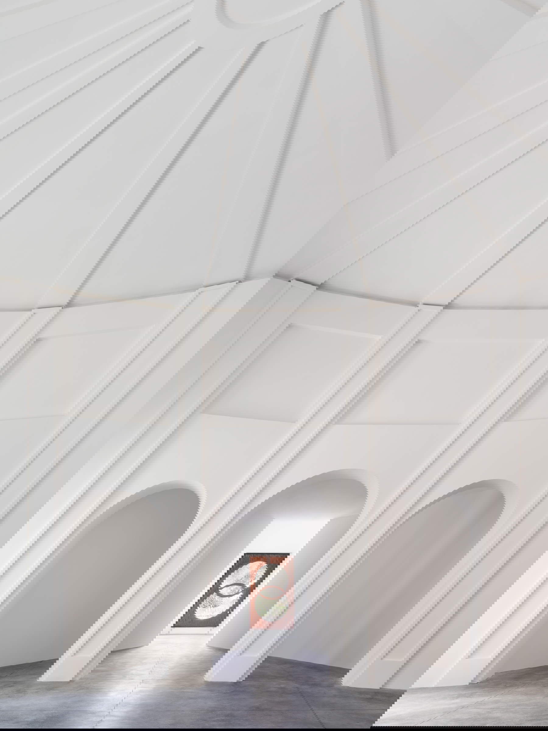 Brenno Hall. Photo by Marco Cappelletti. Marco Cappelletti Studio. Courtesy of La Biennale di Venezia