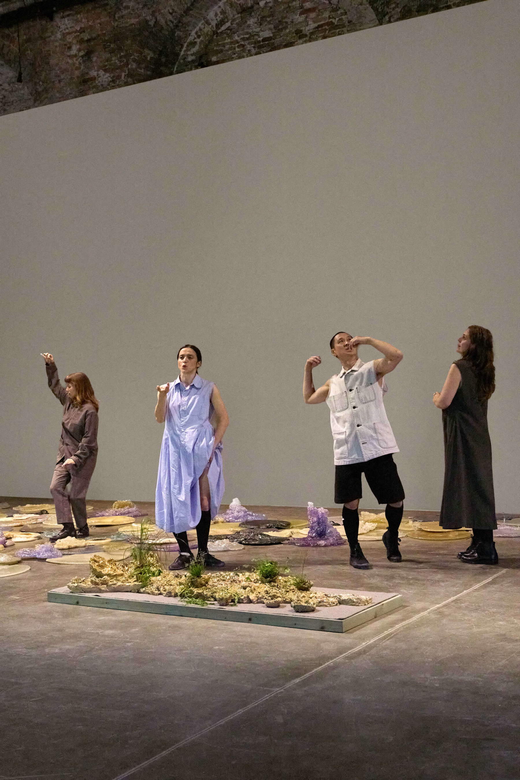 Con te con tutto, il progetto di Chiara Camoni per il Padiglione Italia alla Biennale di Venezia 2026