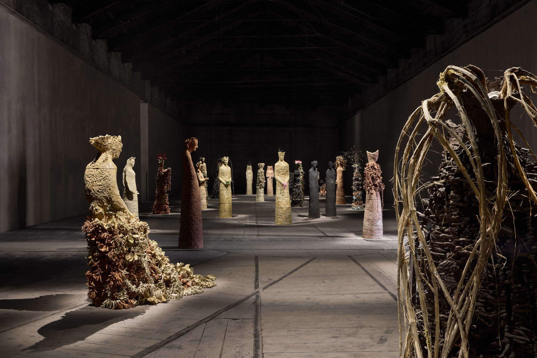 Con te con tutto, il progetto di Chiara Camoni per il Padiglione Italia alla Biennale di Venezia 2026